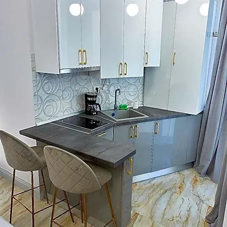 Hotel Long By R S 4*